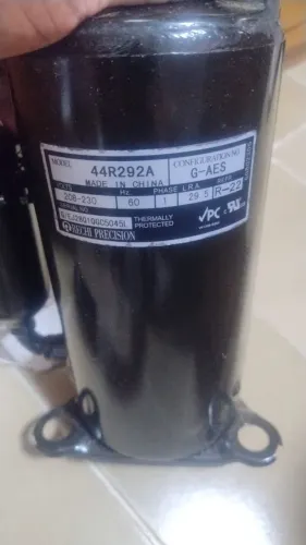 Compressor 12 mil BTS NOVO<br>Gás R22. <br><br>500,00