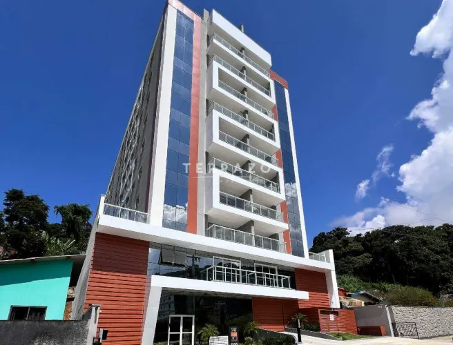 Cobertura para aluguel, 2 quartos, 2 suítes, 1 vaga, Agriões - Teresópolis/RJ