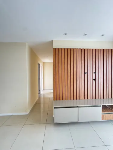 Apartamento à venda com 82m²