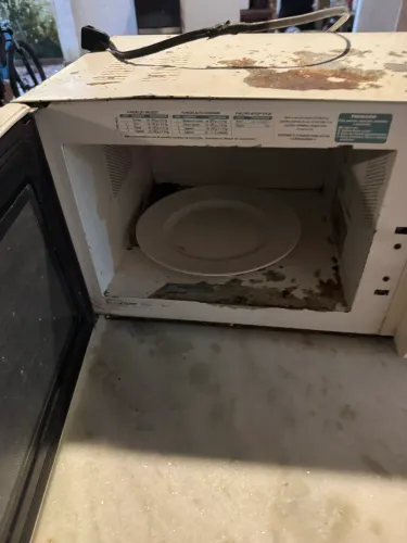 Vendo microondas para peças