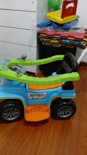 Mini jipe infantil
