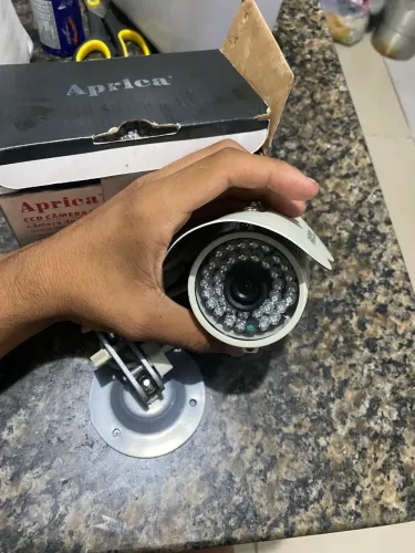 Câmera de Segurança Aprica CCD IR Day & Night - 700TVL (Alta Resolução)
