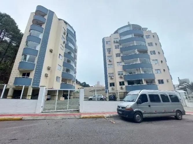Apto 2 dorm 1 suíte local CALMO e RESERVADO bairro Bela Vista em São José pertinho de TUDO
