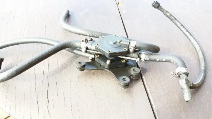 Bomba Elevação Combustível Johnson Evinrude 5000475 5000885