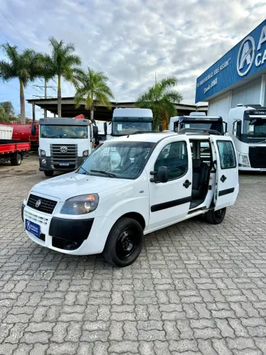 Fiat Doblo Essence 1.8 Flex 16V 5P 2021