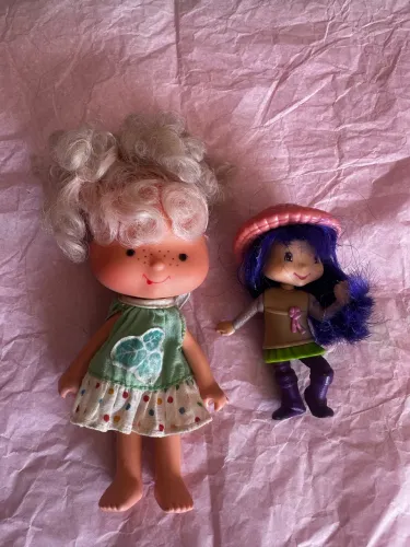 Boneca coleção moranguinho