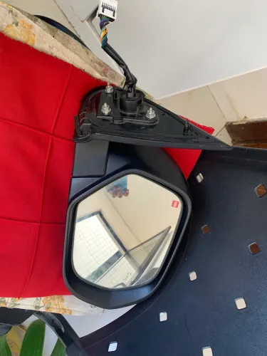 Retrovisor para L200 triton