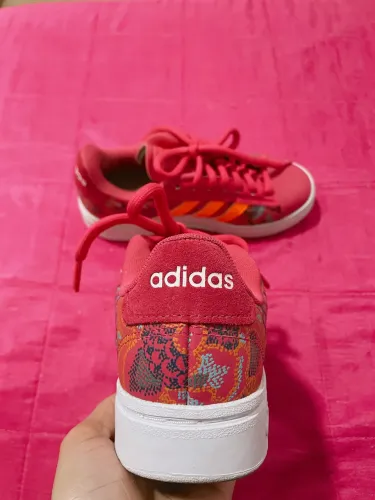 Tênis Adidas Original Feminino - Usado apenas 1 vez | Colab Farm Rio