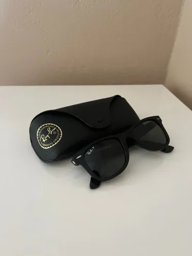 Ray-Ban Wayfarer Polarized