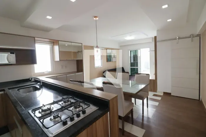 Apartamento à Venda - Centro, 2 Quartos, 111 m2