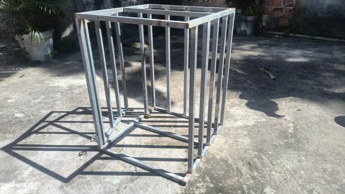 Grade para proteger Ar condicionado