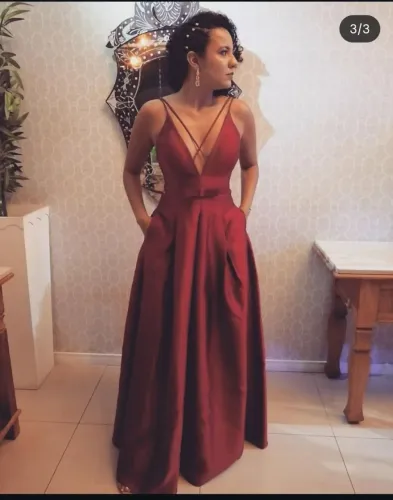 VESTIDO DE MADRINHA NOVINHOOOO