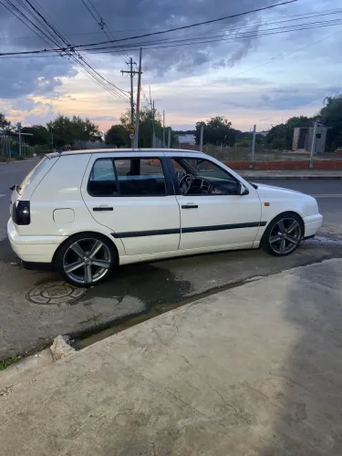 Volkswagen Golf GL 1.8/ 2.0i 4P 1995