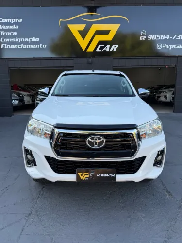 Toyota Hilux CD SRV 4X4 2.8 TDI Diesel Aut. 2019