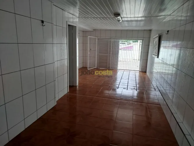 Casa para Locação em Forquilhinha, São José | 4 Dormitórios