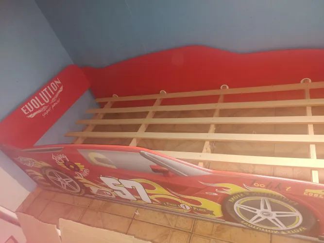 Cama solteiro infantil carros