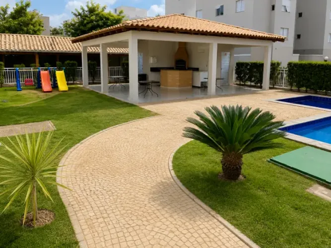 Apartamento TERREO próximo praia, Tubalina 03 quartos, com piscina e duas vagas na garagem