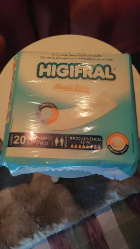 Fraldas descartáveis adulto