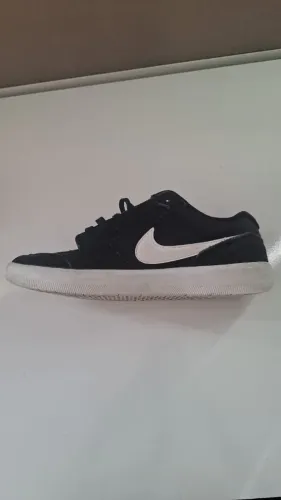 Tenis Nike SB preto muito novo