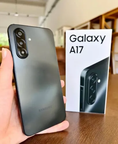 Samsung Galaxy A17 128GB Preto 4GB RAM Tela 6.7" Câmera 50MP