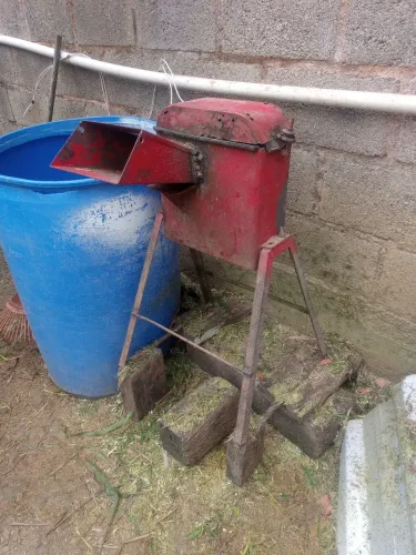 Vendo Picadeira de capim