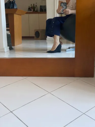 Scarpin Arezzo nobuck preto