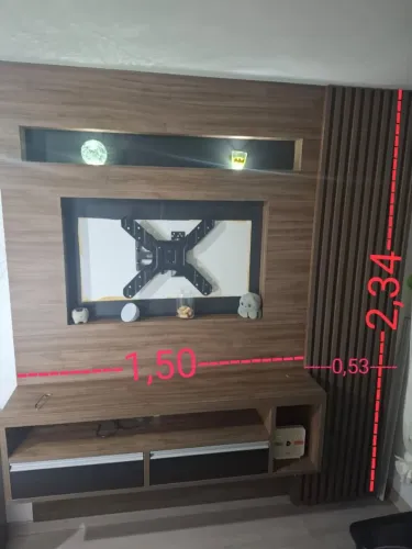 Painel de tv com rack com instalação