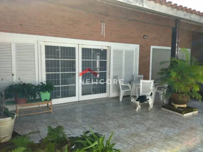 Casa em Avenida Raul Cury - Cibratel I - Itanhaém/SP