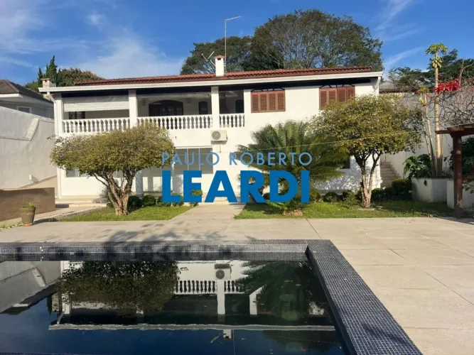 CASA EM CONDOMÍNIO - ARUJAZINHO 1, 2, 3 - SP