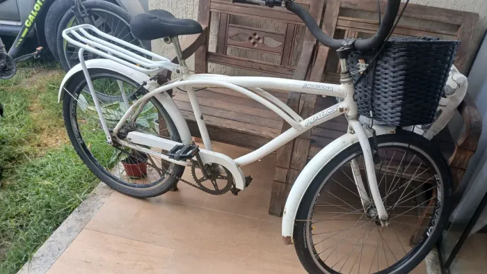 Bike praiana unica dona.