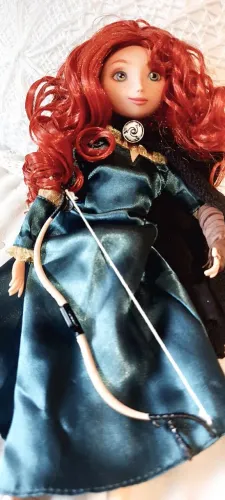Boneca Merida Disney 