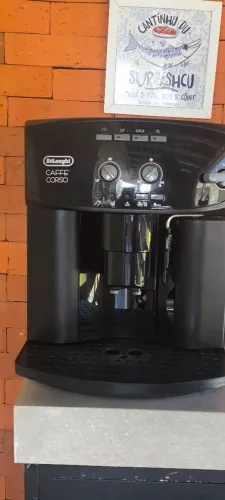 Máquina de Café Expresso Delonghi