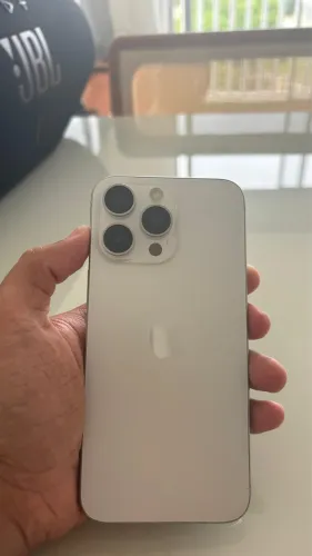 iPhone 15 Pro Max - Leia o anúncio