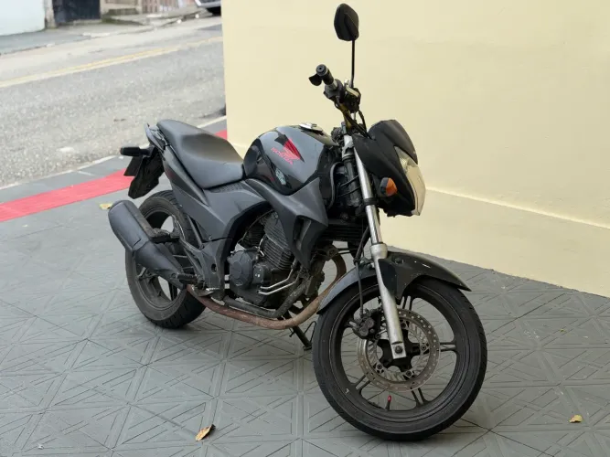 VENDO HONDA CB300 ABAIXO DA FIPE