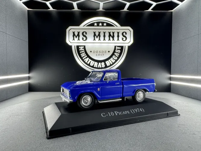 Miniatura Chevrolet C-10 Picape 1974 Azul 1/43 Chevrolet Collection Série Ouro