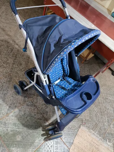Carrinho de bebê Galzerano super conservado