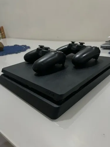 PS4 Slim 1TB
