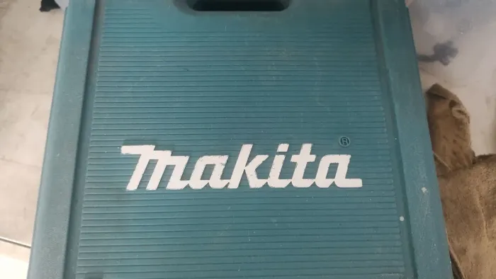 Pregador pneumático Makita 