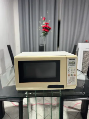 Microondas Panasonic 20L