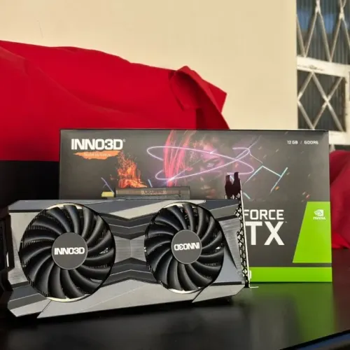 Placa de Vídeo RTX 3060 12GB INNO3D Twin X2 (Imaculada, Na Caixa Original, Nunca Minerou)