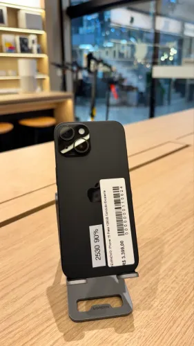 iPhone 15 128GB Preto - Seminovo