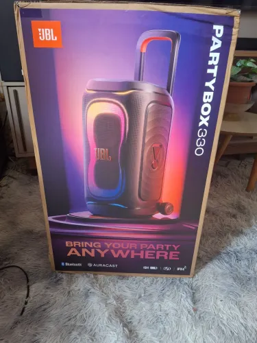 Jbl Partybox 330 com nota fiscal zerada