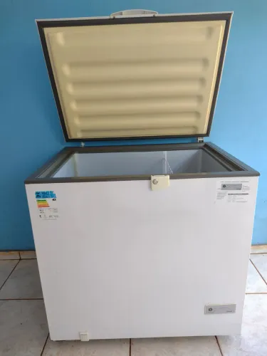 Freezer Consul 309 litros w110