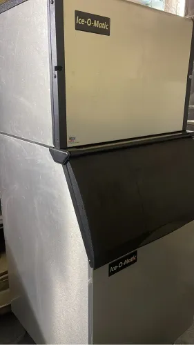 Máquina de gelo 300 kg dia
