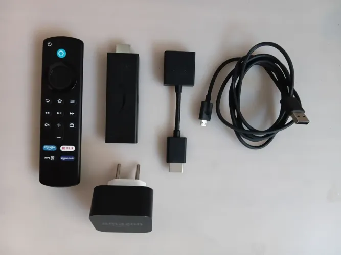 Fire tv stick original oficial em perfeito estado 