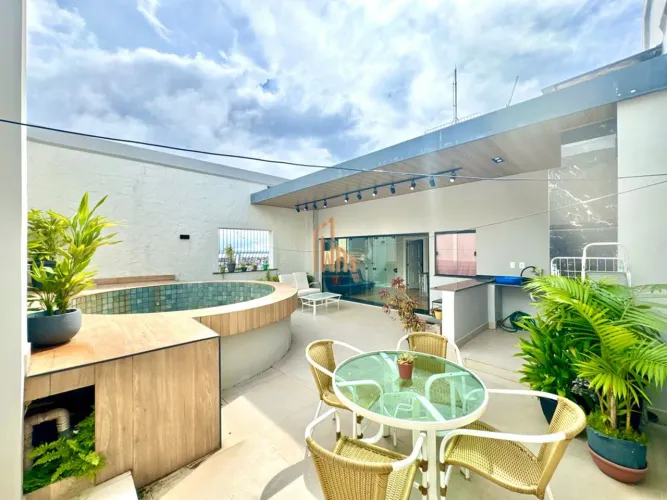 Vendo Cobertura Duplex 230m²,próx a Praça Batista Campos- Ed.Luiz Porciúncula