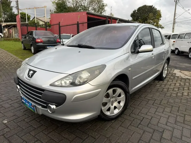 Peugeot 307 Sed.feline/griff 2.0/2.0 Flex 4P AUT 2007