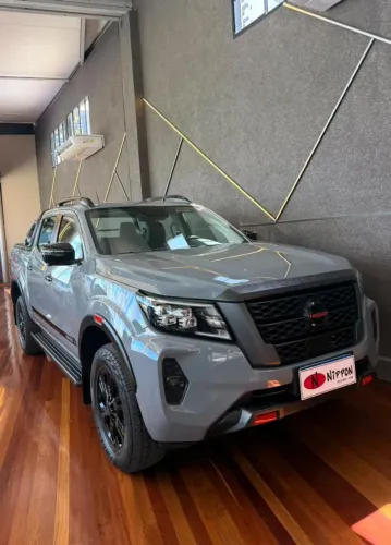 Nissan Frontier Pro4x CD 4X4 2.3 Bi-TB Die. AUT 2023