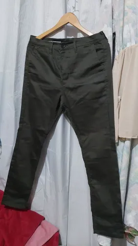 Calça verde militar  social 