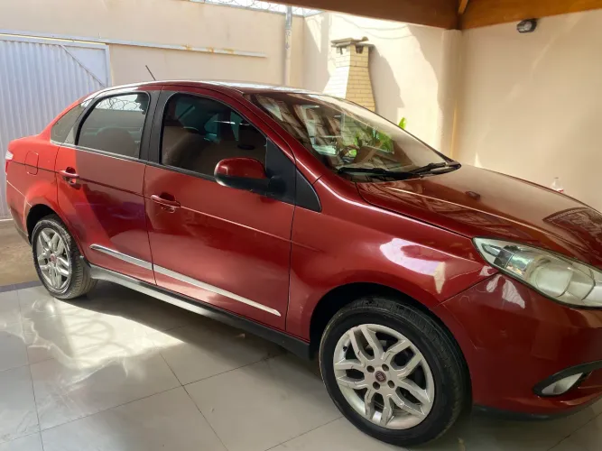 Fiat Grand Siena Essence 1.6 Flex 16V 2015